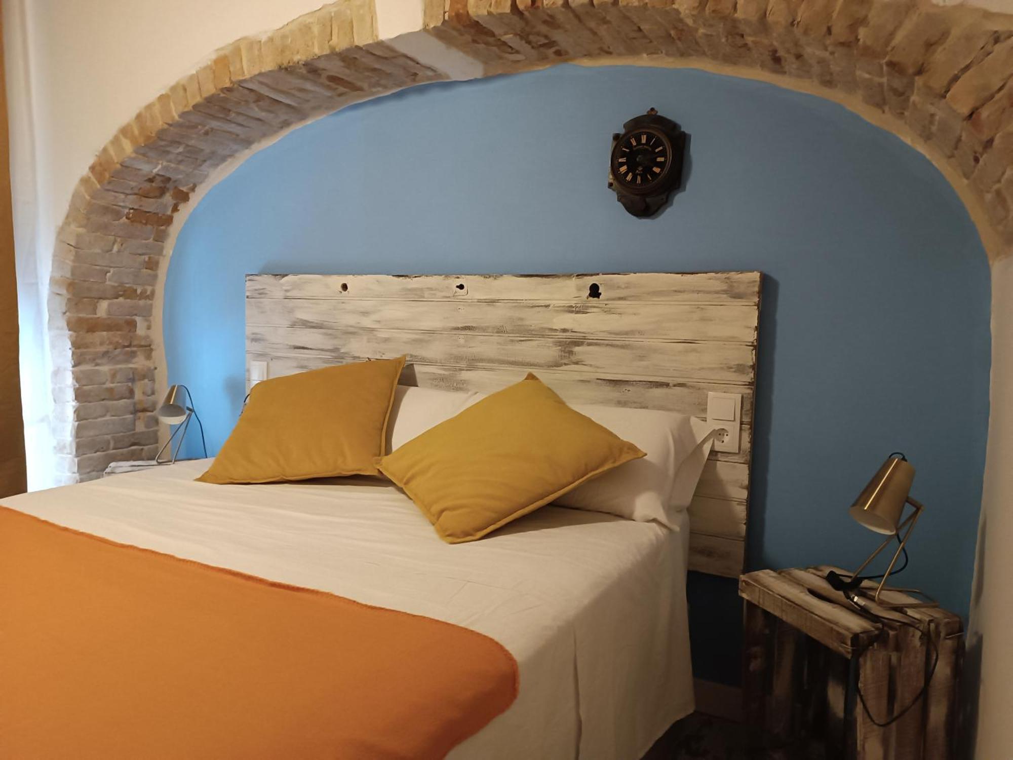 Petra Apartments -Old City With Terrace And Barbecue- 타라고나 외부 사진