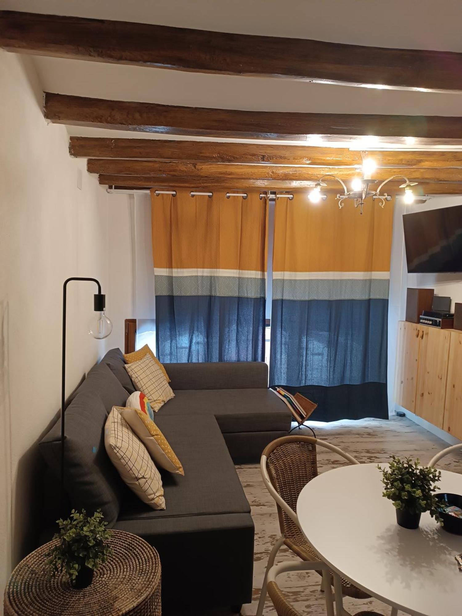 Petra Apartments -Old City With Terrace And Barbecue- 타라고나 외부 사진