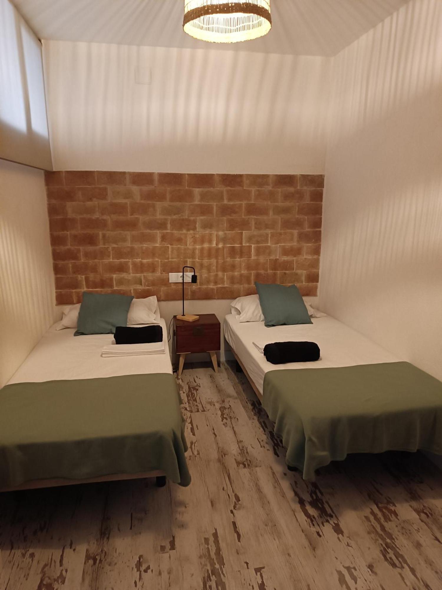 Petra Apartments -Old City With Terrace And Barbecue- 타라고나 외부 사진